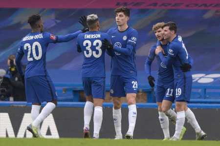 中超联赛：成都蓉城队1：2不敌天津津门虎队