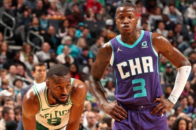 续三年闯入 续三年闯入