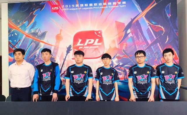 经连续19 经连续19