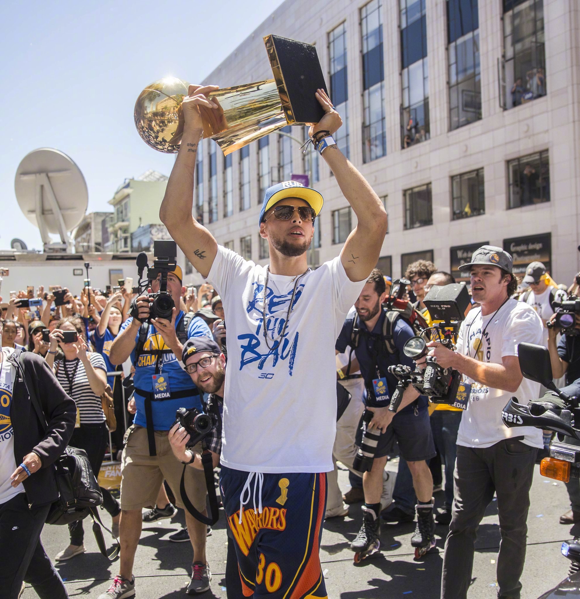 萨乌尔和奥 萨乌尔和奥